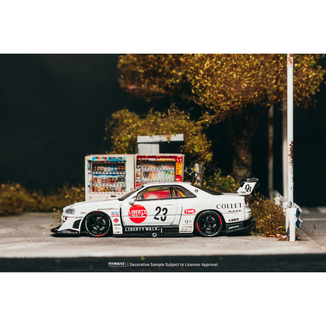 Premium scale diecast model car – *PRE-ORDER* LB-ER34 Super Silhouette SKYLINE, 1:64 Scale (White) Collectible