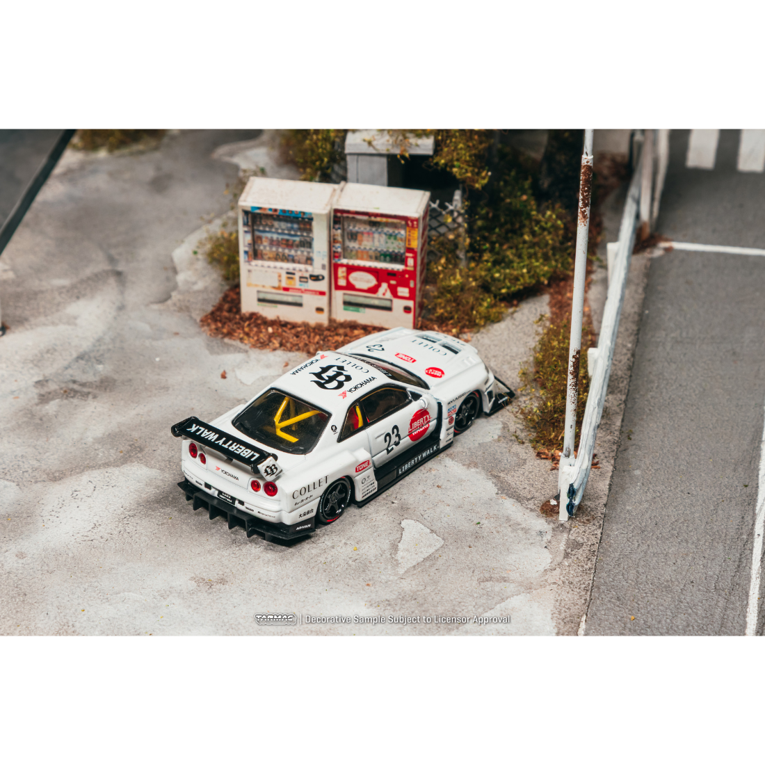 Premium scale diecast model car – *PRE-ORDER* LB-ER34 Super Silhouette SKYLINE, 1:64 Scale (White) Collectible