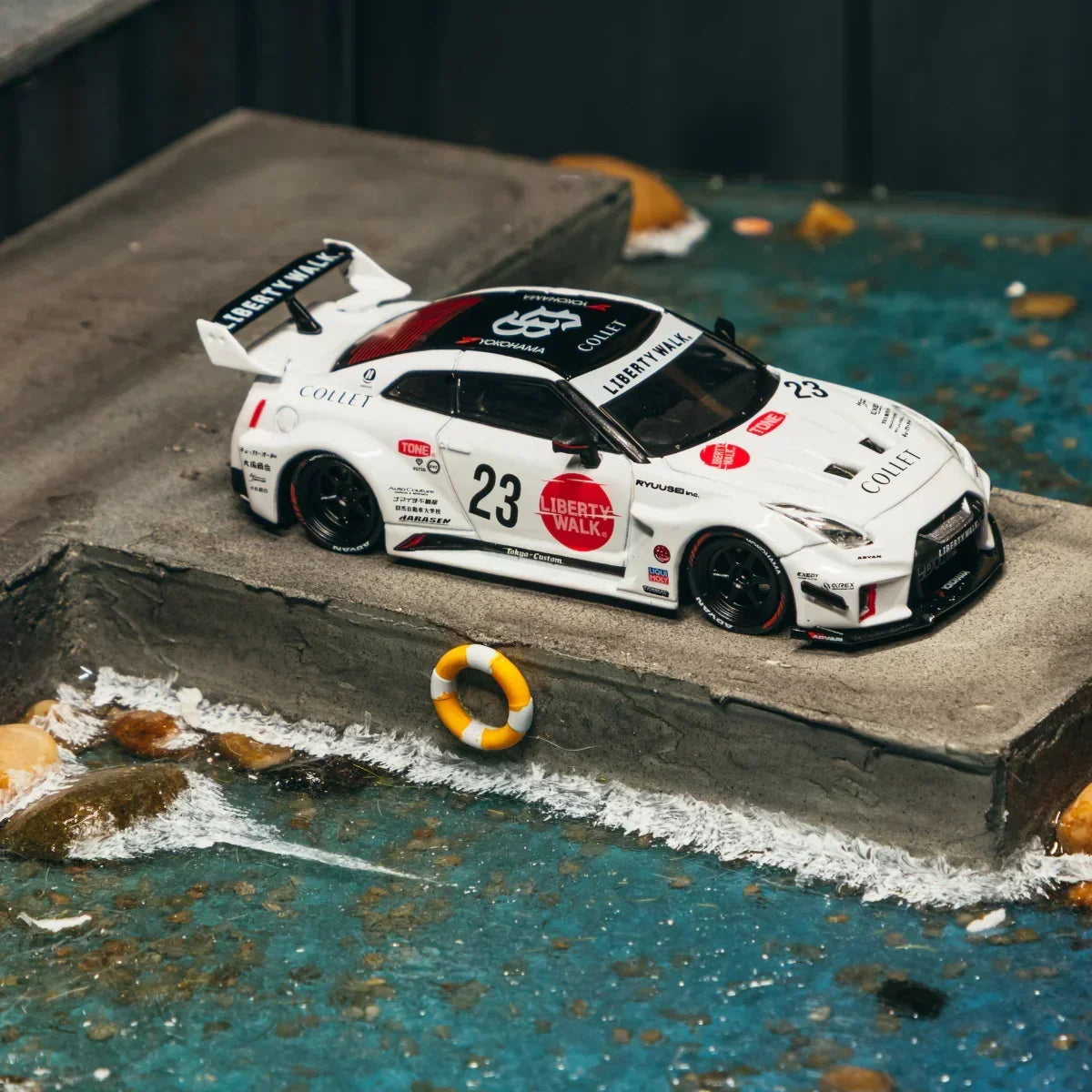 Premium scale diecast model car – *PRE-ORDER* LB-Silhouette Works GT NISSAN 35GT-RR, 1:64 Scale (White) Collectible
