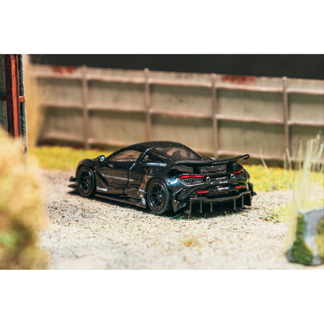 *PRE-ORDER* LB-WORKS 720S, 1:64 Scale (Black)