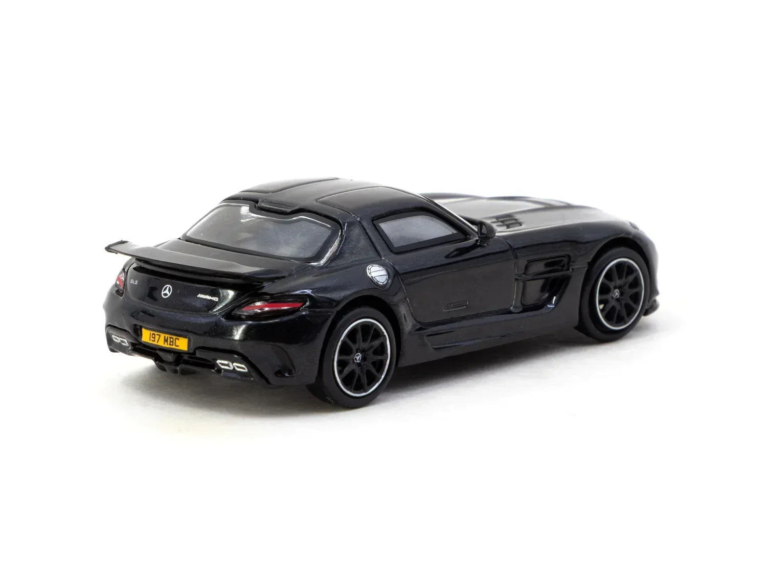 Premium scale diecast model car – Mercedes-Benz SLS AMG Coupé Singapore Special Edition - Global64, 1:64 Scale (Black) Collectible