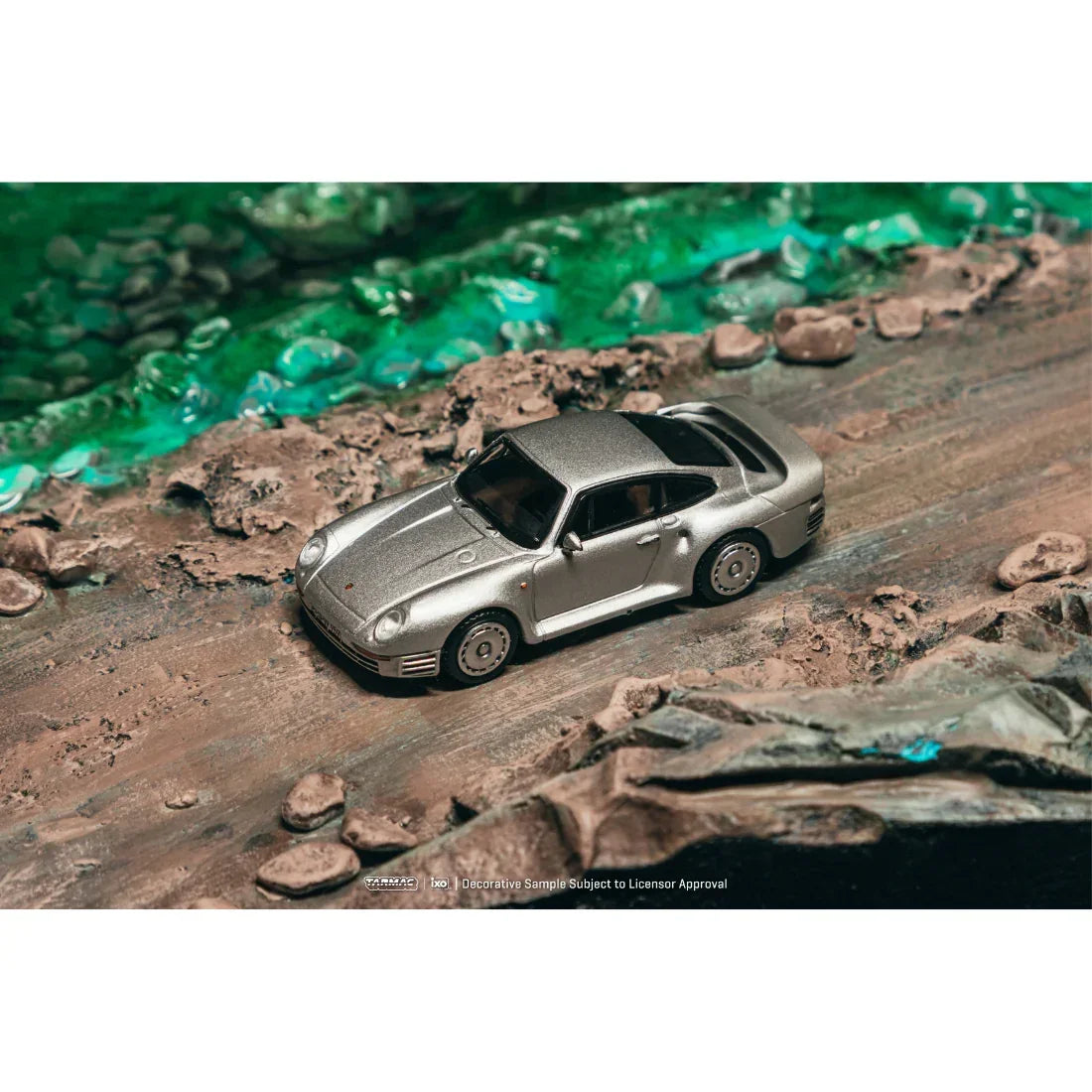 Premium scale diecast model car – *PRE-ORDER* Porsche 959 Chance of Chase Car, 1:64 Scale (Silver) Collectible