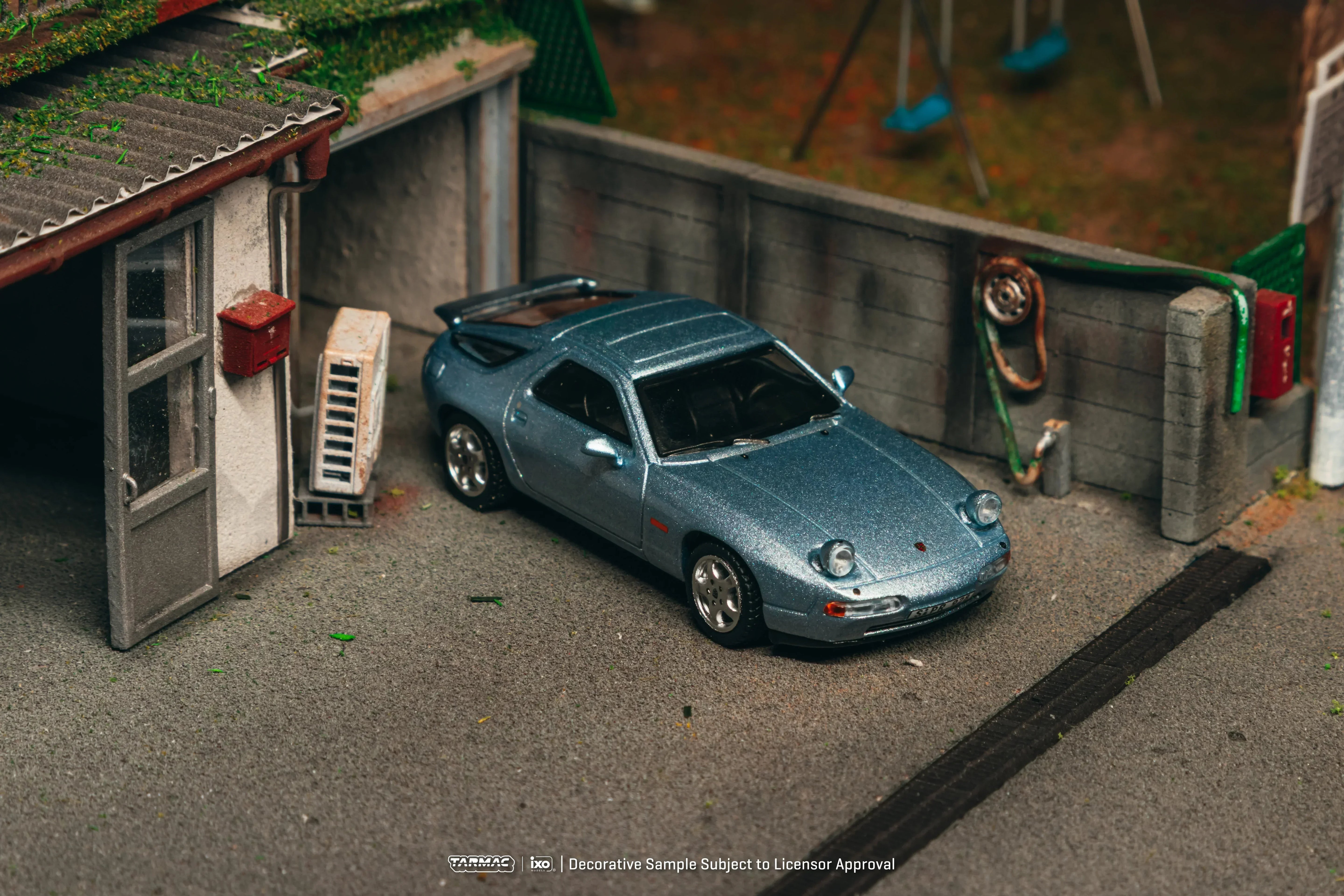Premium scale diecast model car – *PRE-ORDER* X iXO Models Porsche 928 GTS Chance of Chase Car with Closed Head-Light, 1:64 Scale (Blue Metallic) Collectible