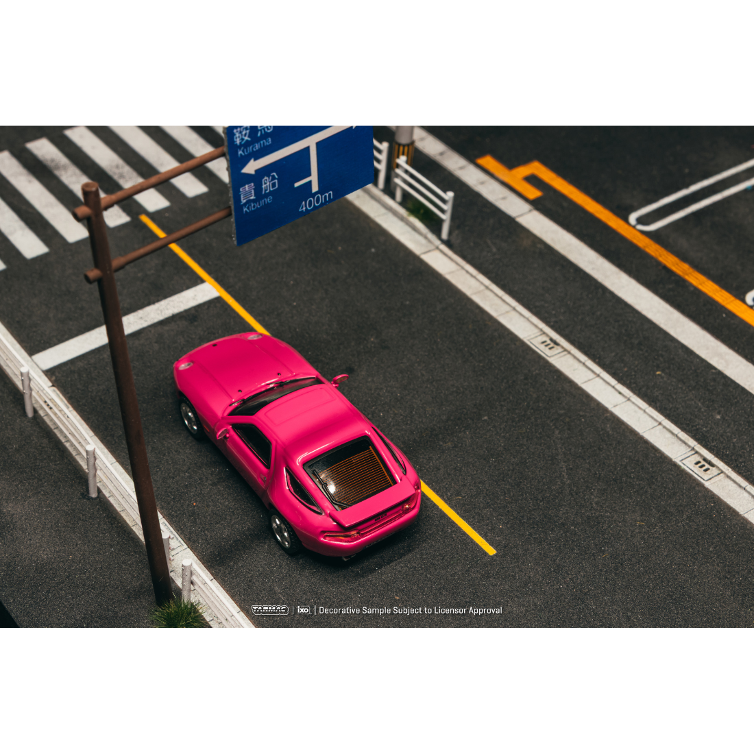 *PRE-ORDER* Porsche 928 GTS Chance of Chase Car with Pop-Up Head-Lights, 1:64 Scale (Rubystone Red)