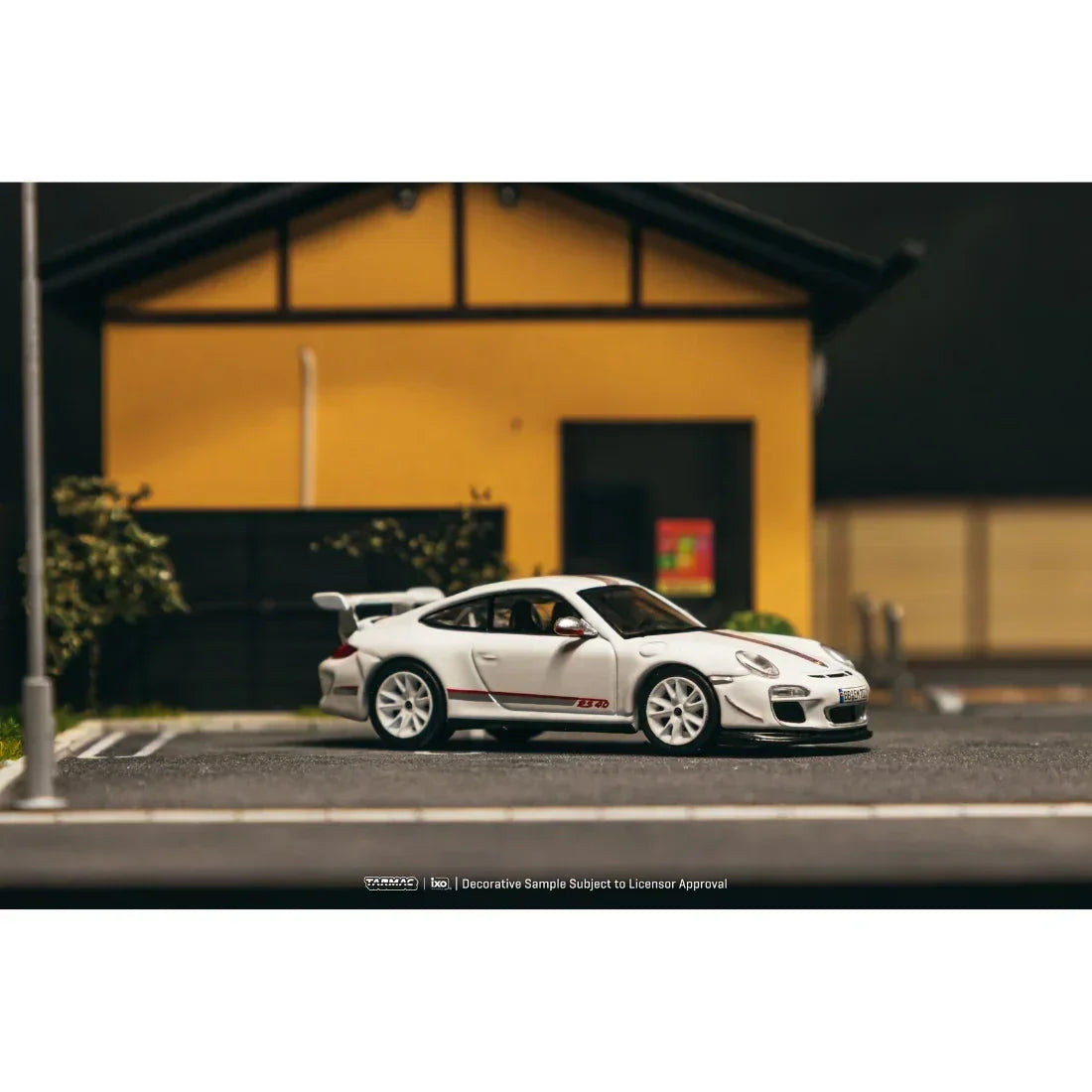 Premium scale diecast model car – *PRE-ORDER* Porsche 911 GT3 RS 4.0 (997.2) Chance of Chase Car, 1:64 Scale (White) Collectible