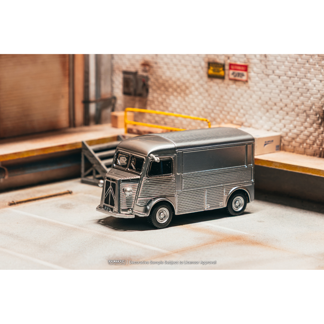 *Pre-Orders* Citroen Type H Silver (Chance of Chase Car - Chrome Silver Body), 1:64 Scale