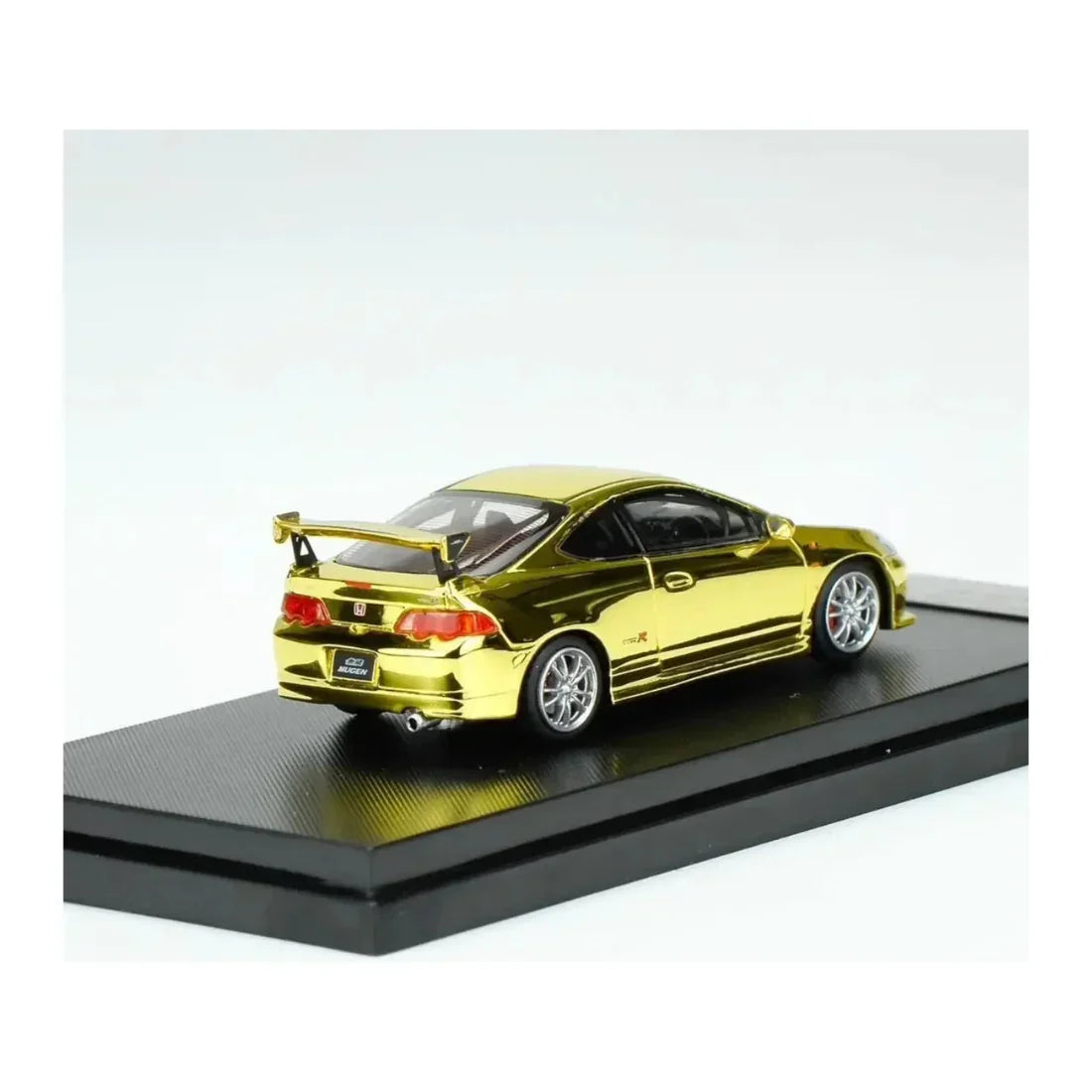 Premium scale diecast model car – *TDE 2026* 1:64 Honda Integra Type R (DC5) MUGEN (Limited to 699 pcs), 1:64 Scale (Gold Chrome) Collectible