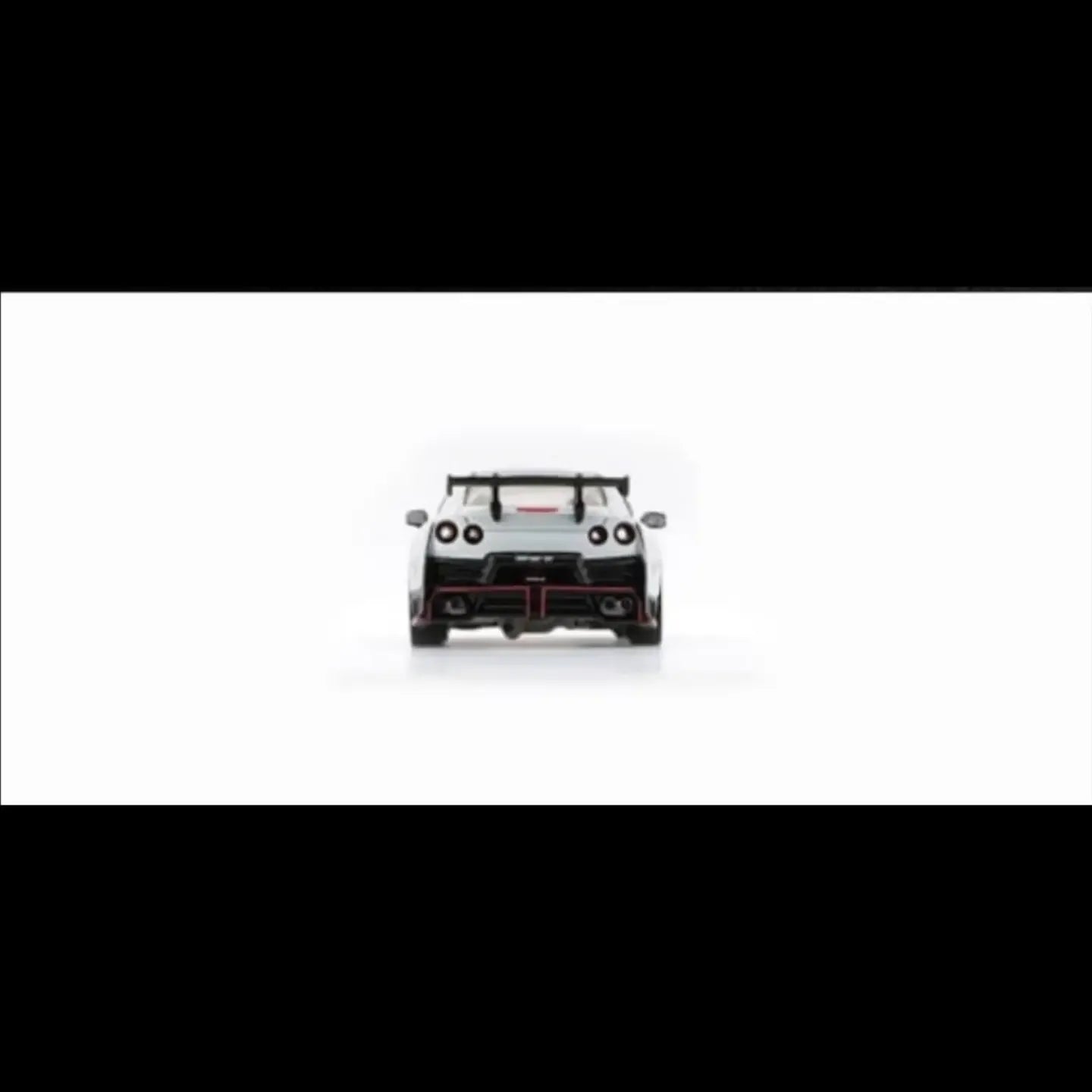 *TMCS 2026* Top Secret 35GT-R White Pearl Matte with Carbon Bonnet, 1:64 Scale