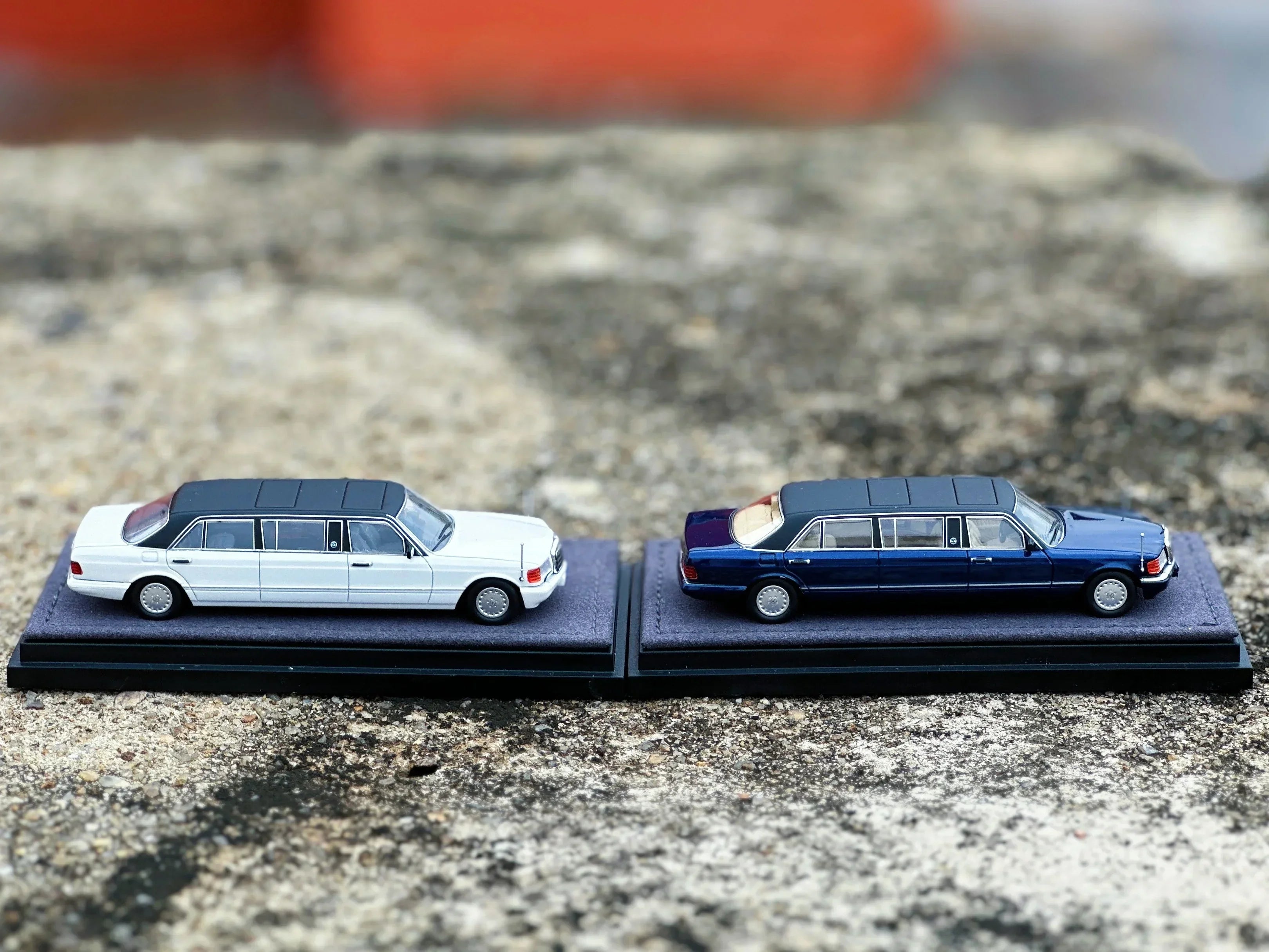 Premium scale diecast model car – *HEC 2026* Mercedes S-Class W126 44" Limosine Trasco 1000SEL, 1:64 Scale (White) Collectible