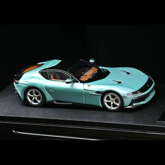 Ferrari 12 Cilindri Coupe, 1:64 Scale (Trevi Green)