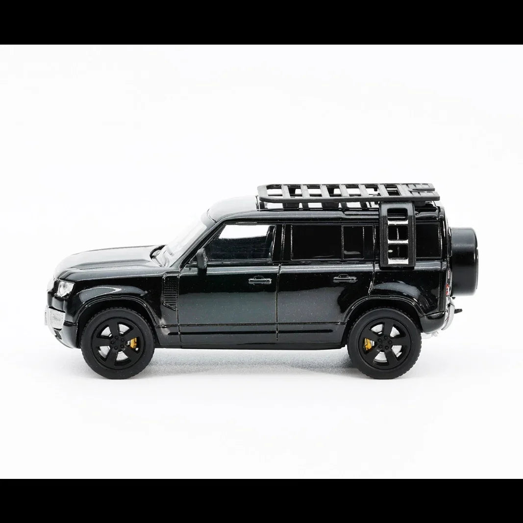 *PRE-ORDER* Land Rover Defender D110, 1:64 Scale