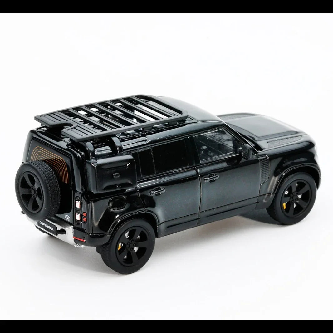 *PRE-ORDER* Land Rover Defender D110, 1:64 Scale