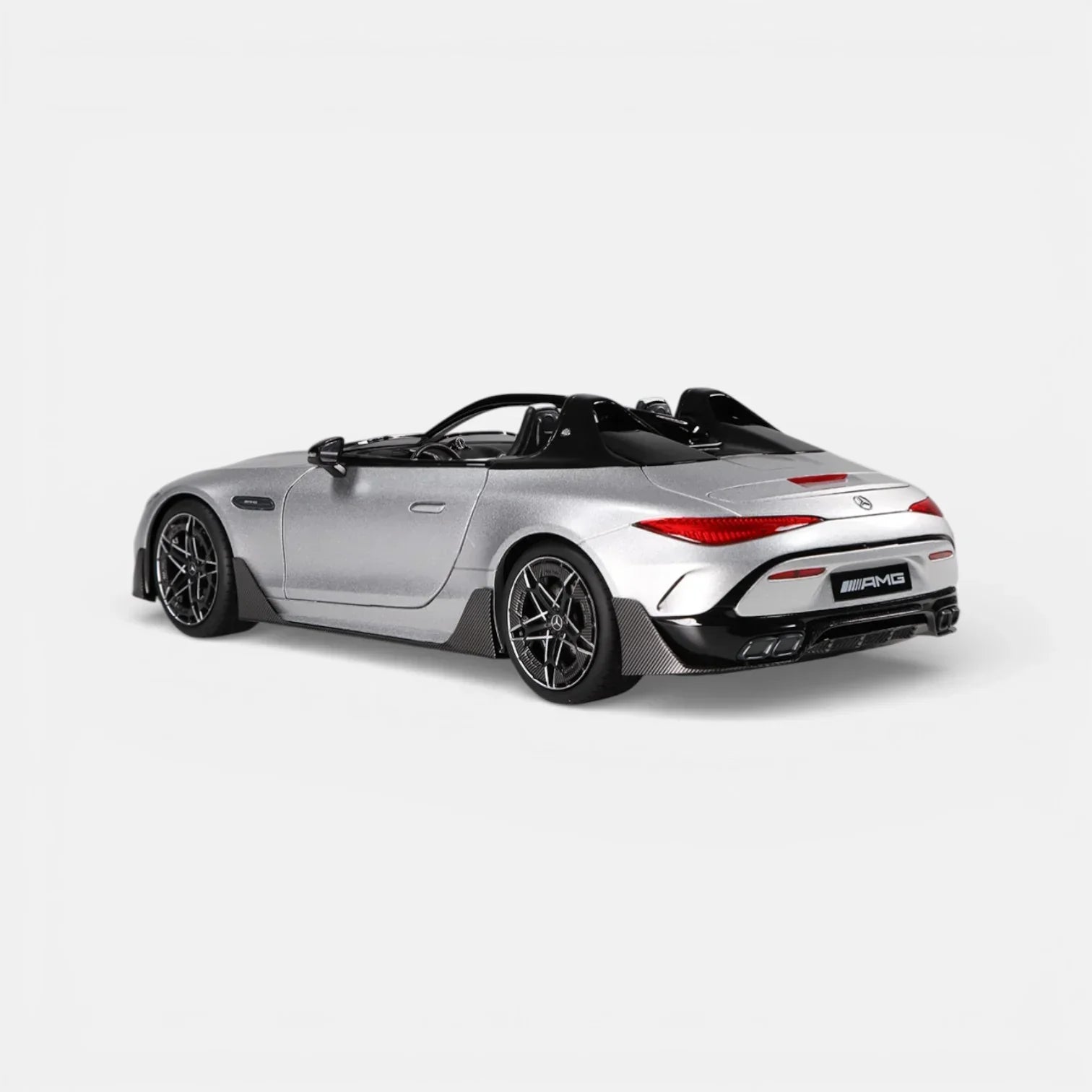 Premium scale diecast model car – Mercedes-AMG PureSpeed, 1:18 Scale (Silver) Collectible