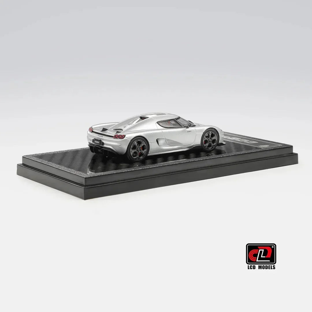 Premium scale diecast model car – Koenigsegg CC850, 1:64 Scale (Silver) Collectible