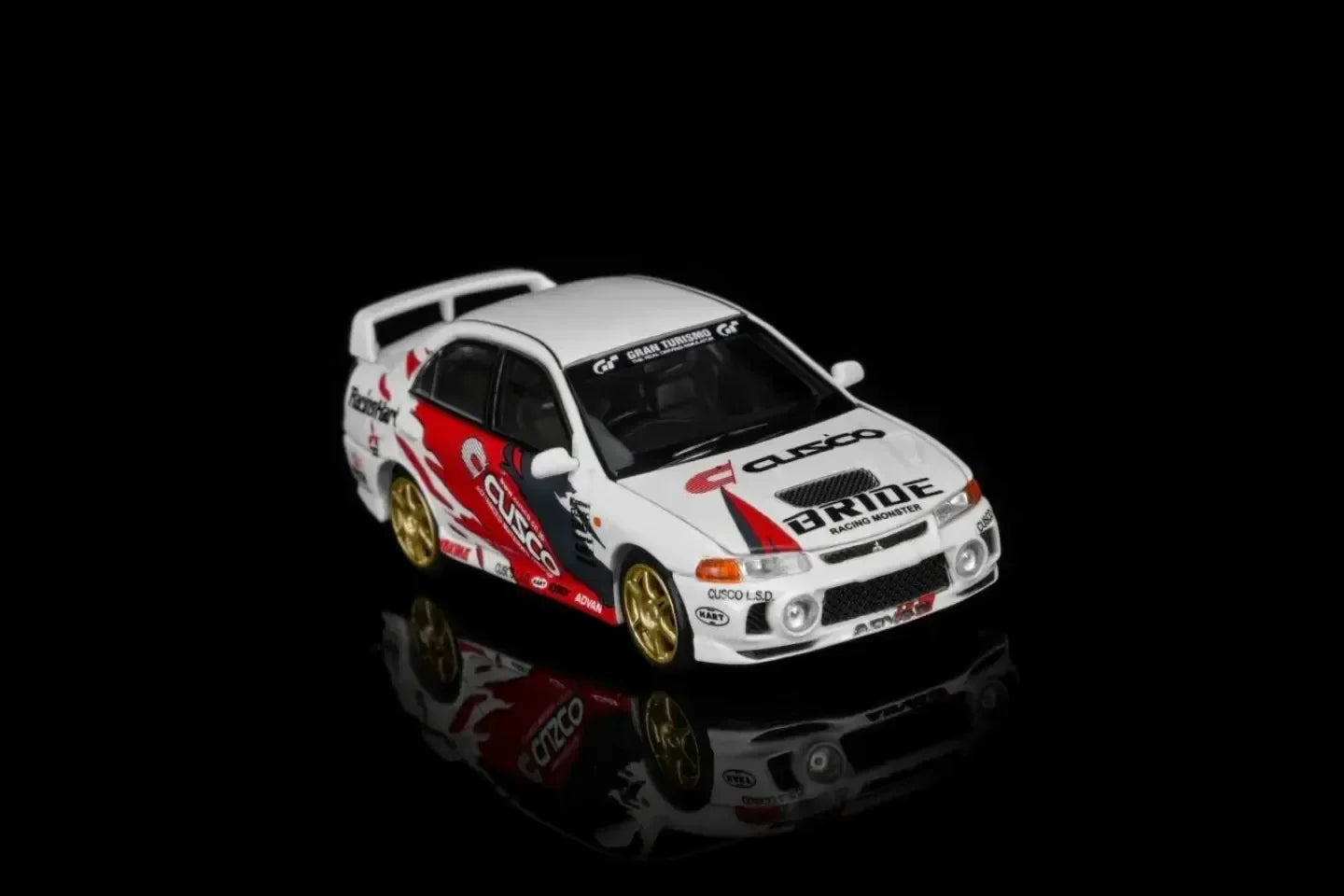 Mitsubishi Lancer Evolution IV GSR CUSCO Racing Livery, 1:64 Scale