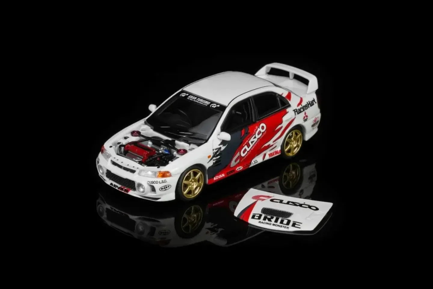 Mitsubishi Lancer Evolution IV GSR CUSCO Racing Livery, 1:64 Scale