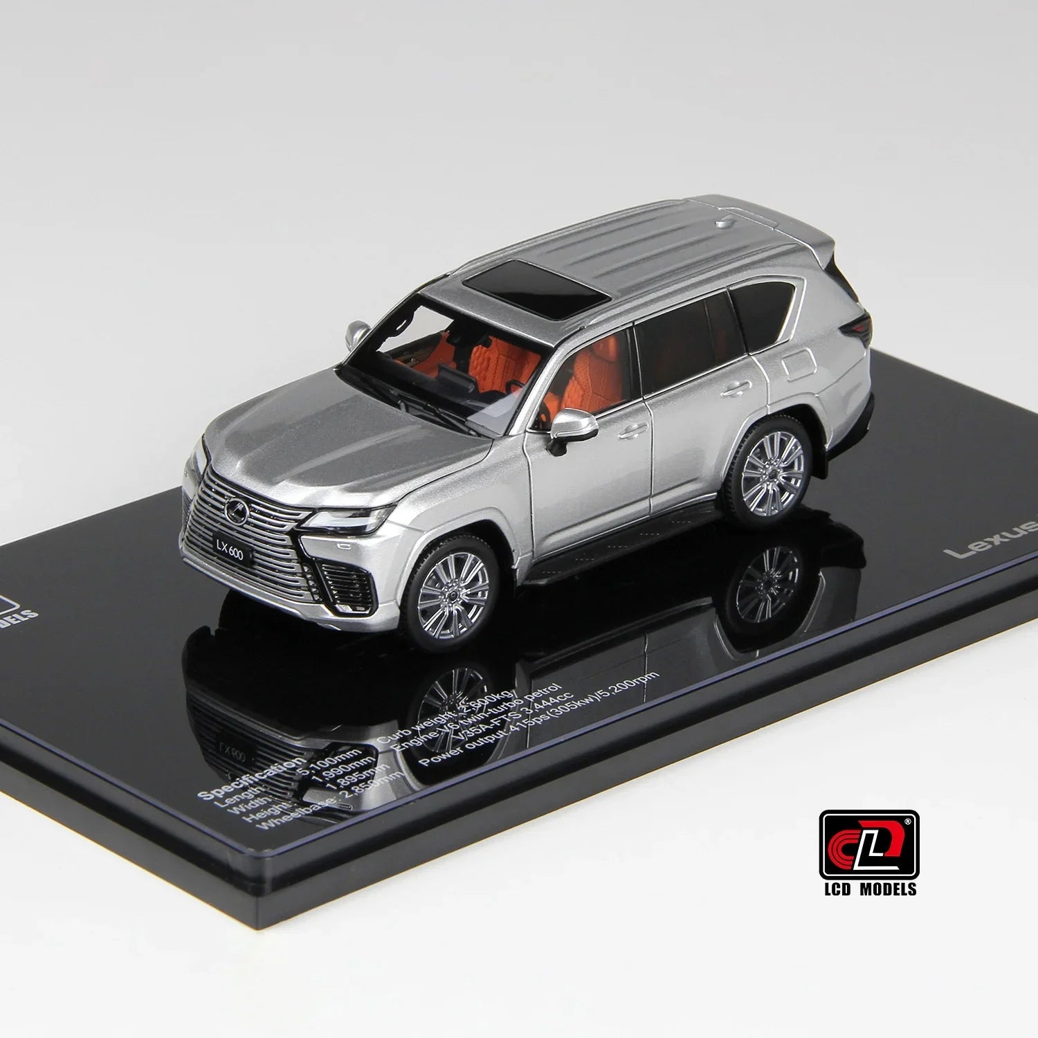 Premium scale diecast model car – LEXUS LX600, 1:43 Scale (Silver) Collectible