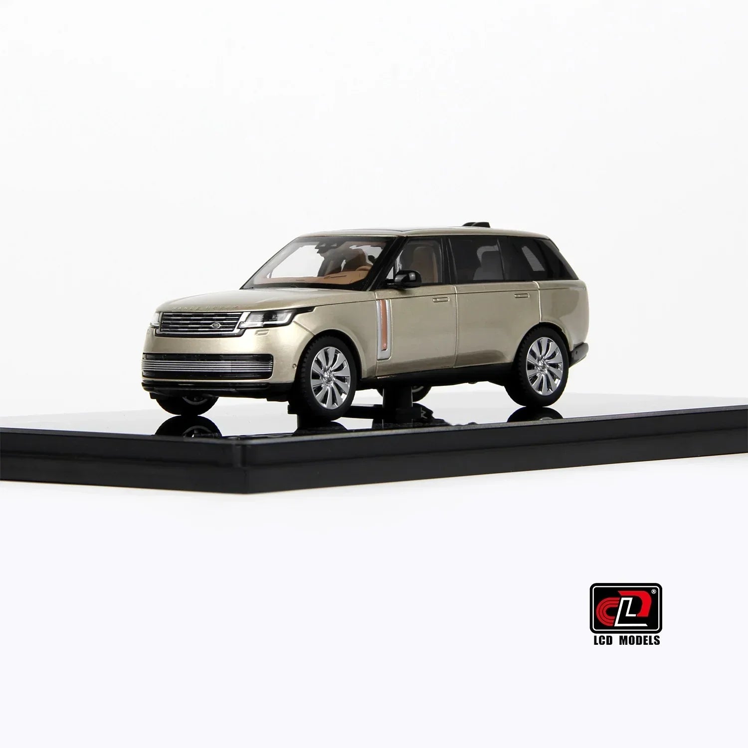 Premium scale diecast model car – Land Rover Range Rover SV SERENITY, 1:43 Scale (Gold) Collectible