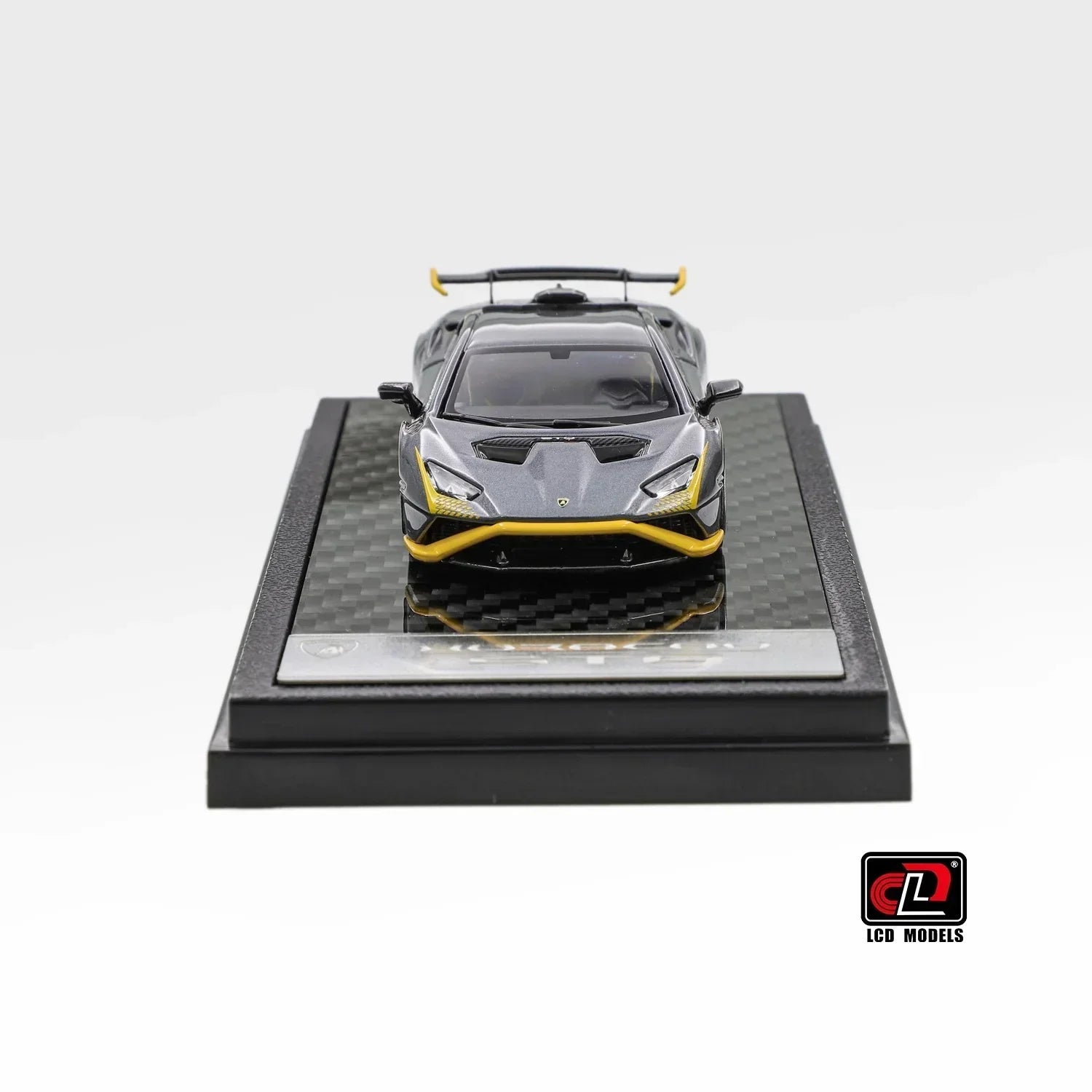 Premium scale diecast model car – Lamborghini Huracan STO Foshan APA XPO Special Package 2025, 1:64 Scale (Silver Grey) Collectible
