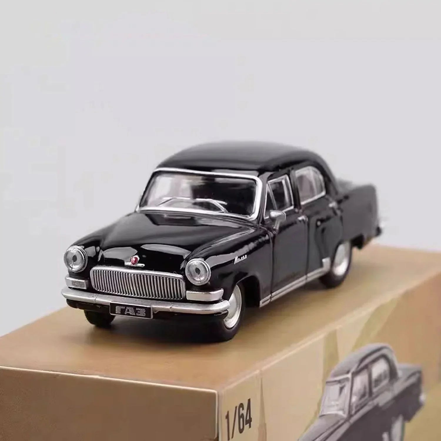 Premium scale diecast model car – GAZ-21 Volga, 1:64 Scale (Black) Collectible