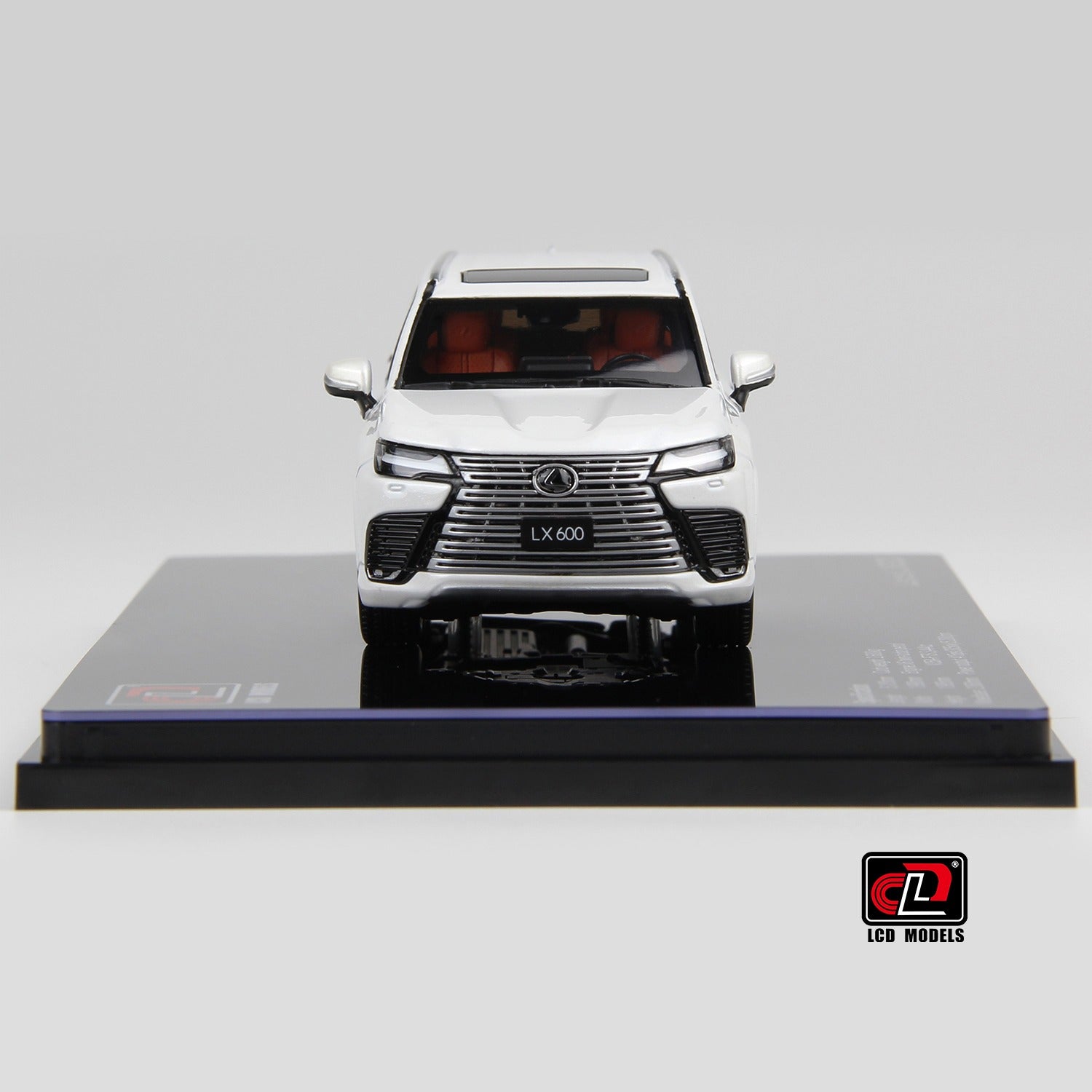 Premium scale diecast model car – LEXUS LX600, 1:43 Scale (White) Collectible