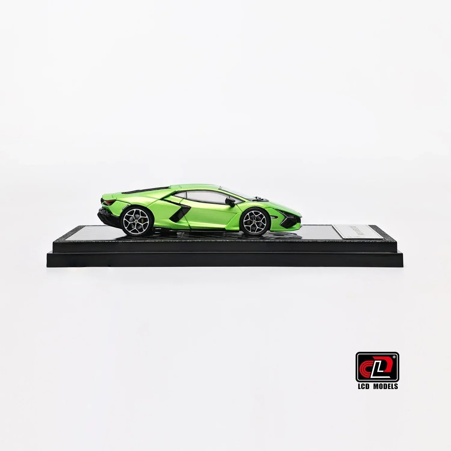 Premium scale diecast model car – Lamborghini Revuelto Shanghai Toy Fair Special Package 2025 (Apple Green) Collectible