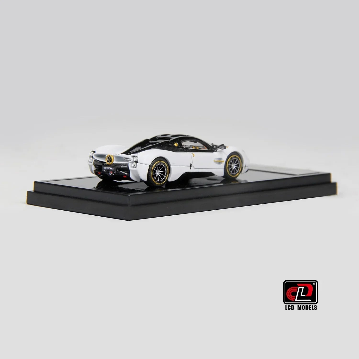 Premium scale diecast model car – Pagani Utopia Coupe, 1:64 Scale (Black with white) Collectible