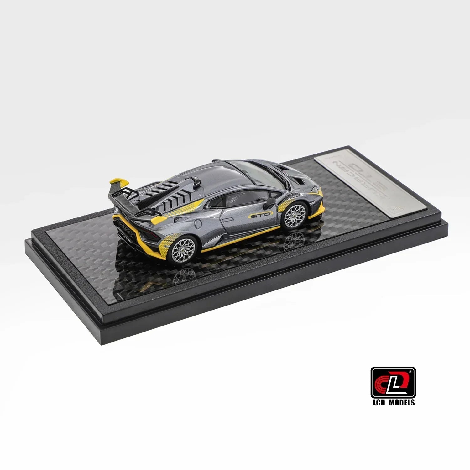 Premium scale diecast model car – Lamborghini Huracan STO Foshan APA XPO Special Package 2025, 1:64 Scale (Silver Grey) Collectible