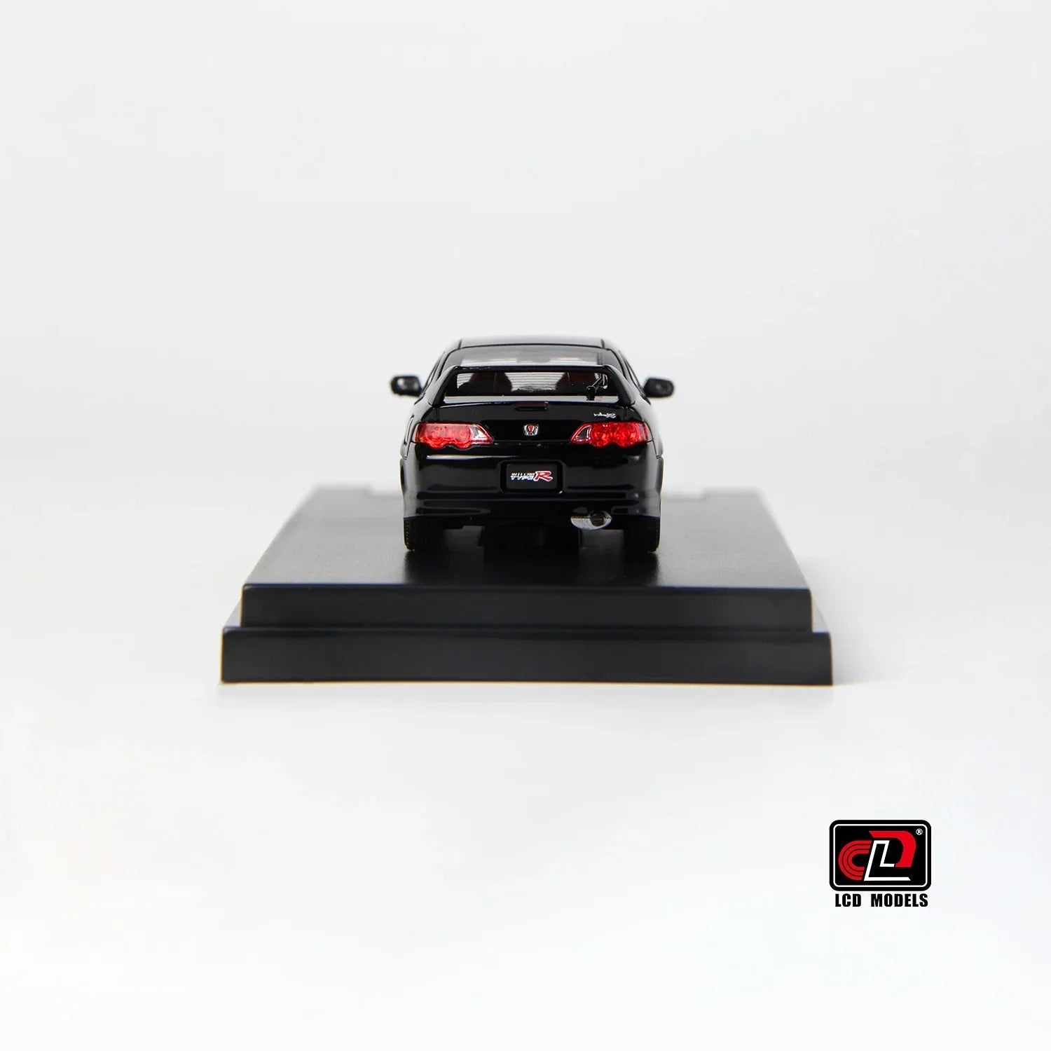 Premium scale diecast model car – Honda Integra Type R (DC5), 1:64 Scale (Black) Collectible