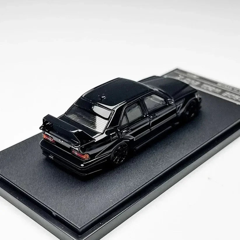 Premium scale diecast model car – Mercedes Benz 190E W201 EVO II (Limited to 999pcs), 1:64 Scale (Black) Collectible