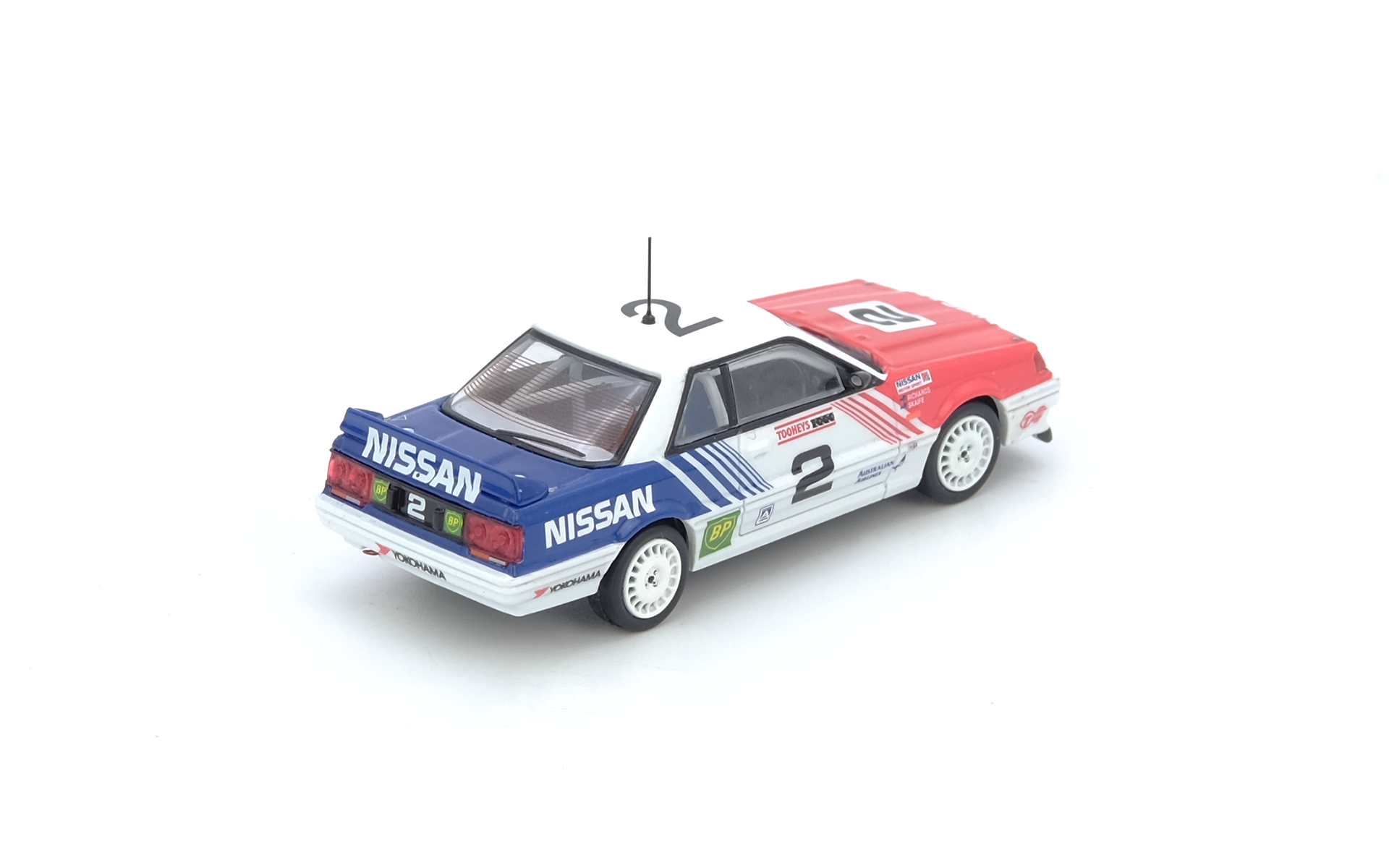 Premium scale diecast model car – Nissan Skyline GTR-S (HR31) #2 "Nissan Motor Sport" Sandown 500 Winner 1989, 1:64 Scale Collectible