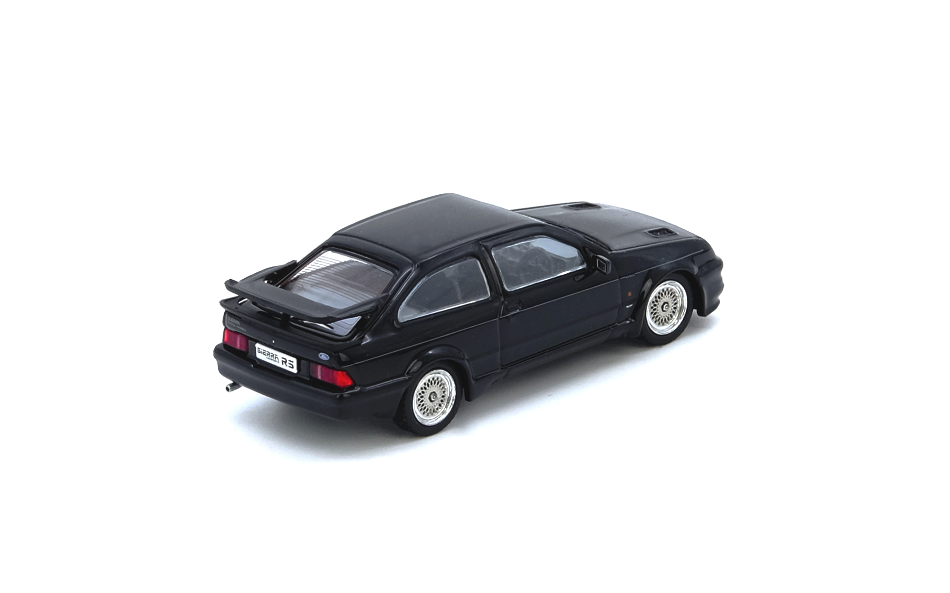 Premium scale diecast model car – Ford Sierra RS500 Cosworth, 1:64 Scale (Black) Collectible