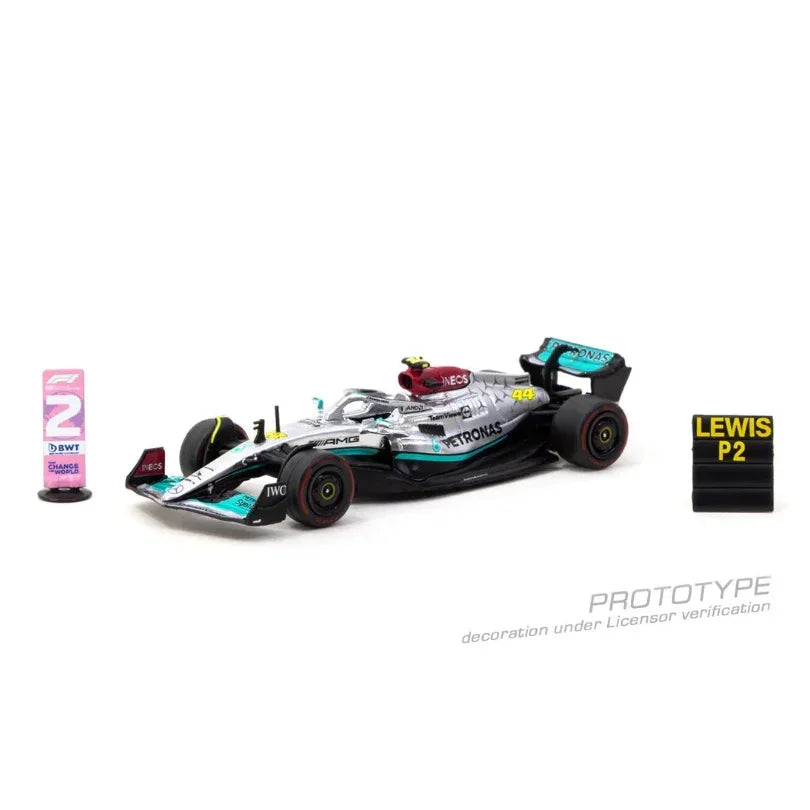 Premium scale diecast model car – Mercedes-AMG F1 W13 E Performance Sao Paulo Grand Prix #44 Lewis Hamilton 2022, 1:64 Scale Collectible