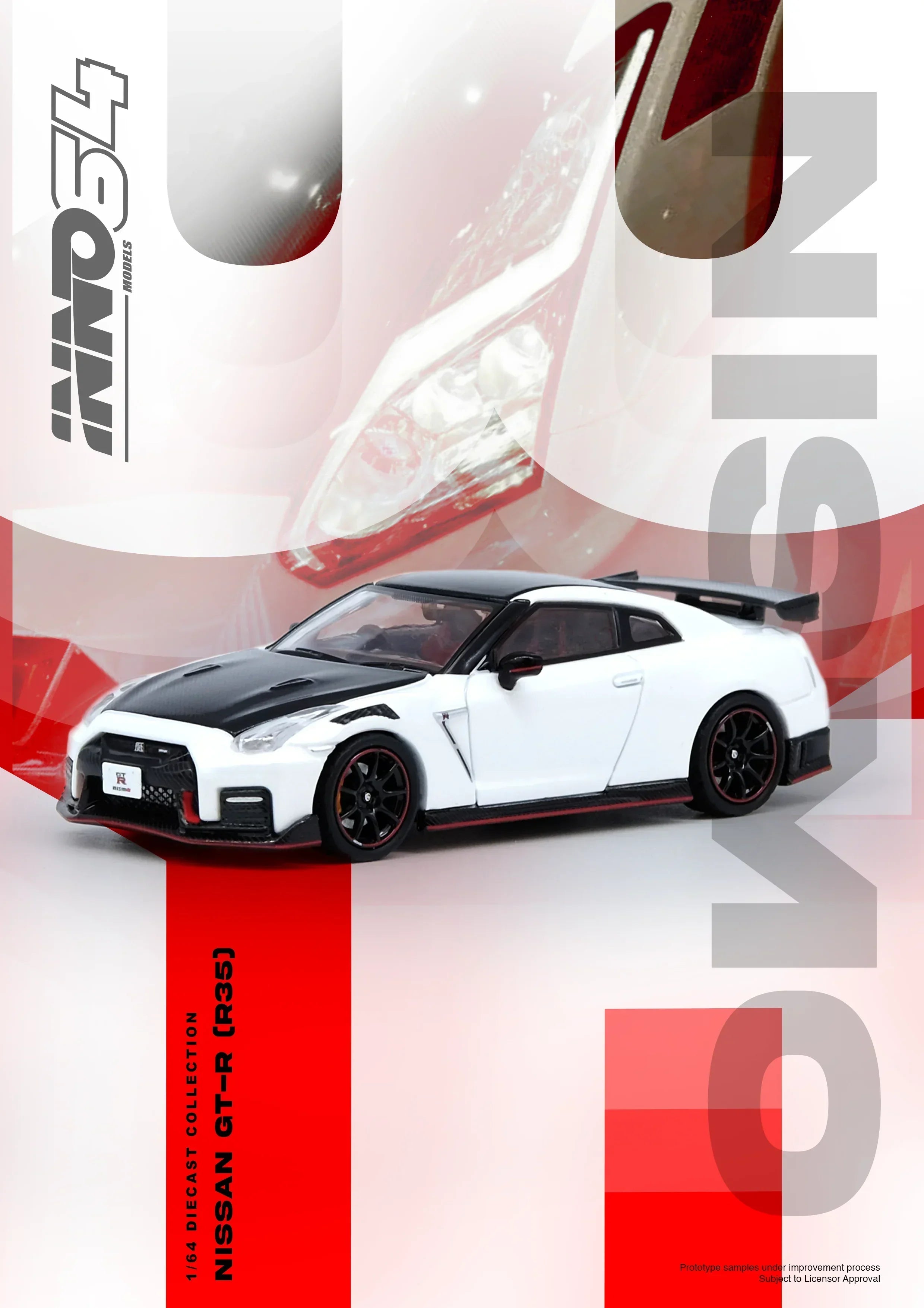 Premium scale diecast model car – Nissan GT-R (R35) Nismo, 1:64 Scale (White) Collectible