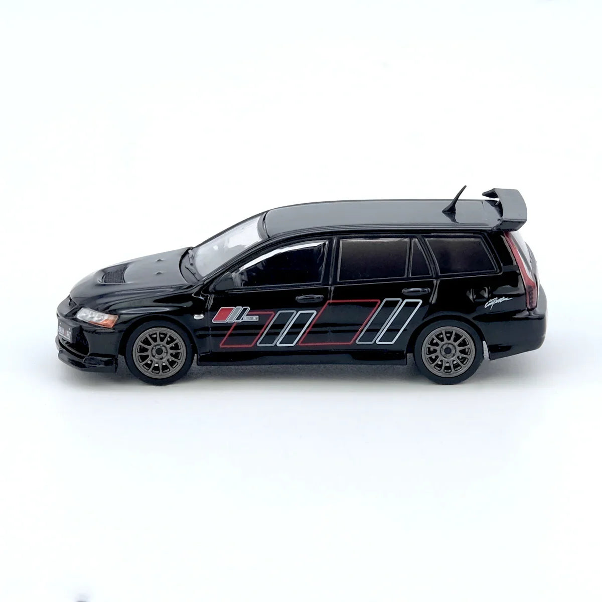Premium scale diecast model car – Mitsubishi Lancer Evolution IX Wagon 2005, 1:64 Scale (Black) Collectible