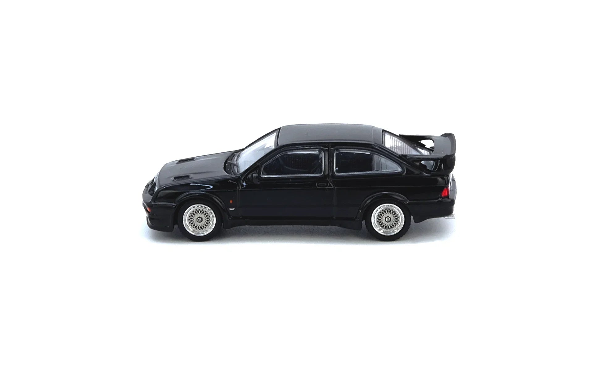 Premium scale diecast model car – Ford Sierra RS500 Cosworth, 1:64 Scale (Black) Collectible