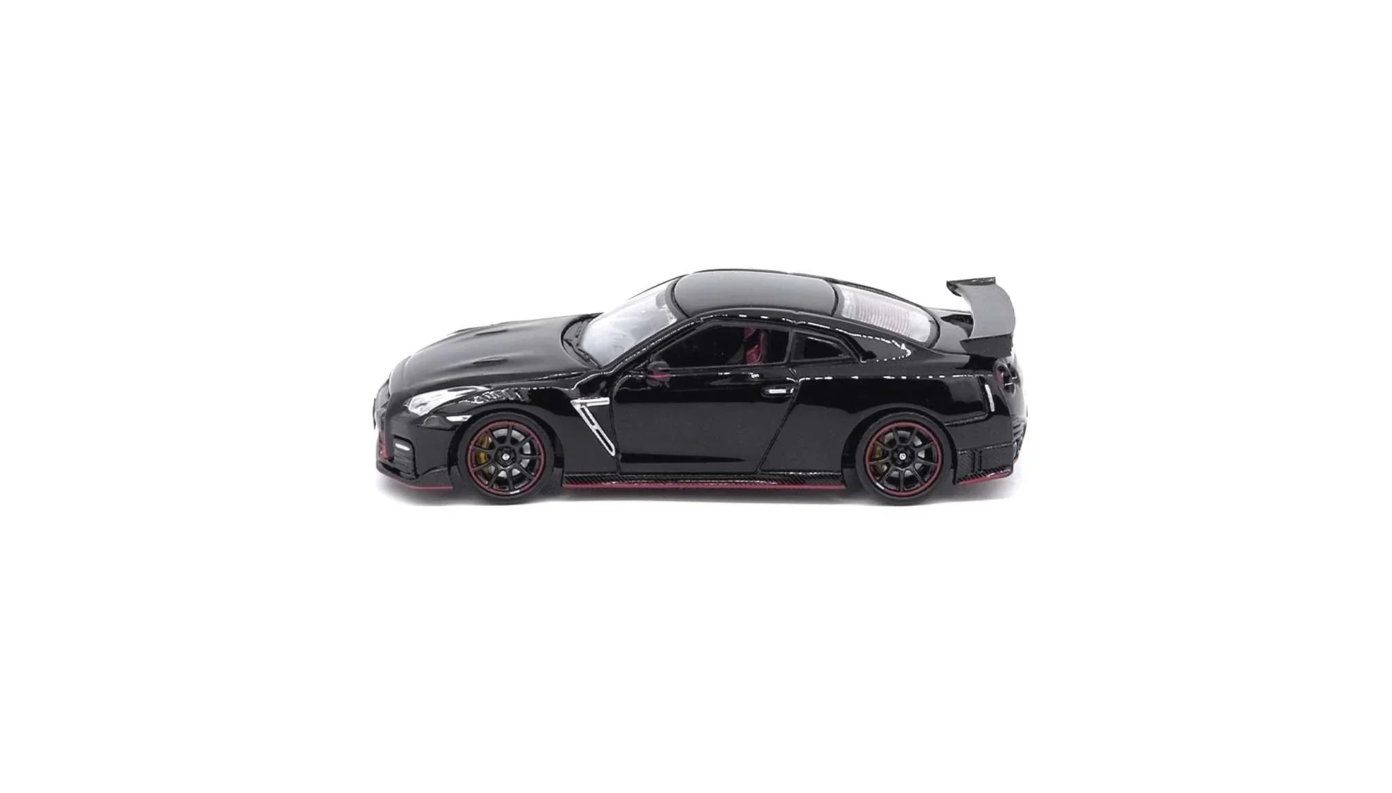 Premium scale diecast model car – INNO64 1:64 Scale Nissan GT-R (R35) Nismo, 1:64 Scale (Black) Collectible