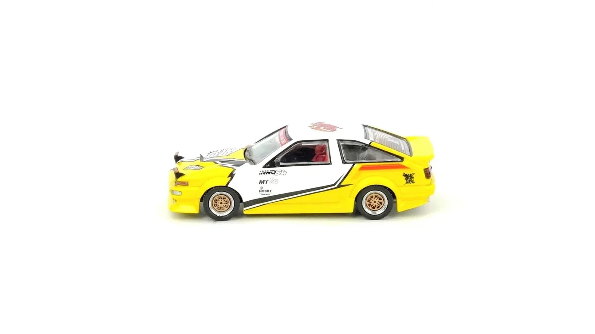 Premium scale diecast model car – Toyota Sprinter Trueno AE86 Brunei Diecast Kustom Show 2024, 1:64 Scale Collectible