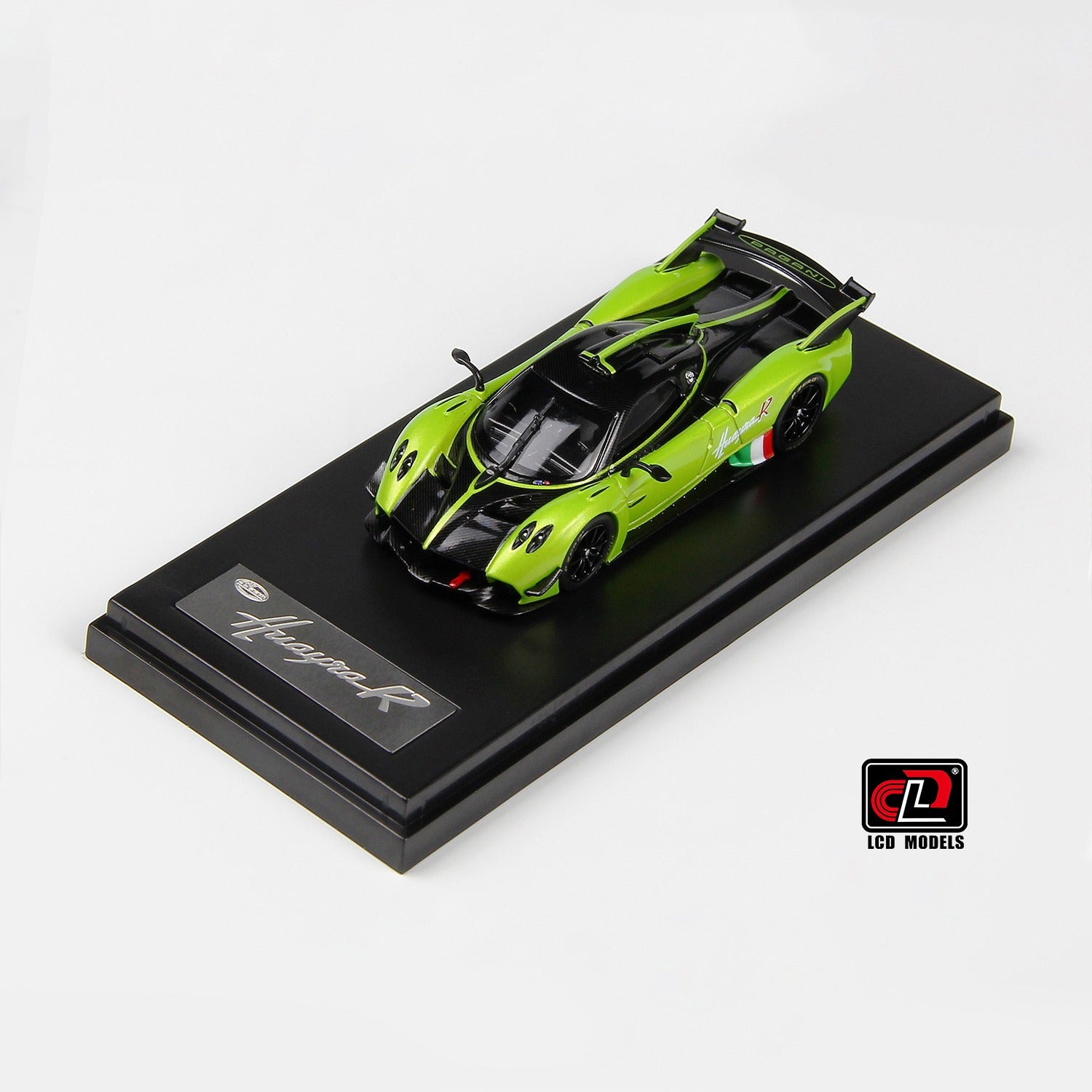 Premium scale diecast model car – Pagani Huayra R, 1:64 Scale (Green) Collectible