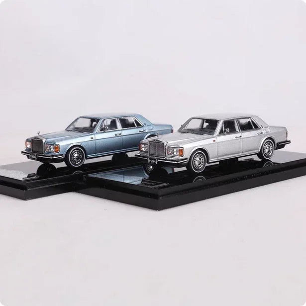 Premium scale diecast model car – Rolls Royce Silver Spur III Limited to 499 1994, 1:64 Scale (Ice Blue) Collectible