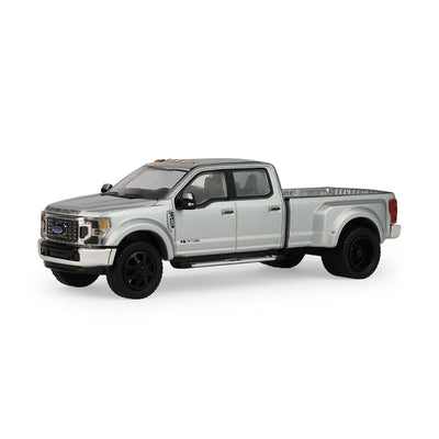 *PRE-ORDER* Auto Mall Series 8 - 2022 Ford F-450 Super Duty, 1:64 Scale (Iconic Silver)