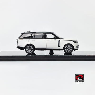 Premium scale diecast model car  – Land Rover Range Rover SV SERENITY, 1:43 Scale (White with Black Roof) Collectible