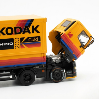*APAxpo 2026* Porsche - Hino Truck - Chevrolet - A1 Station - Kodak Auto Film Dinner Set (Limited to 300 Sets), 1:64 Scale