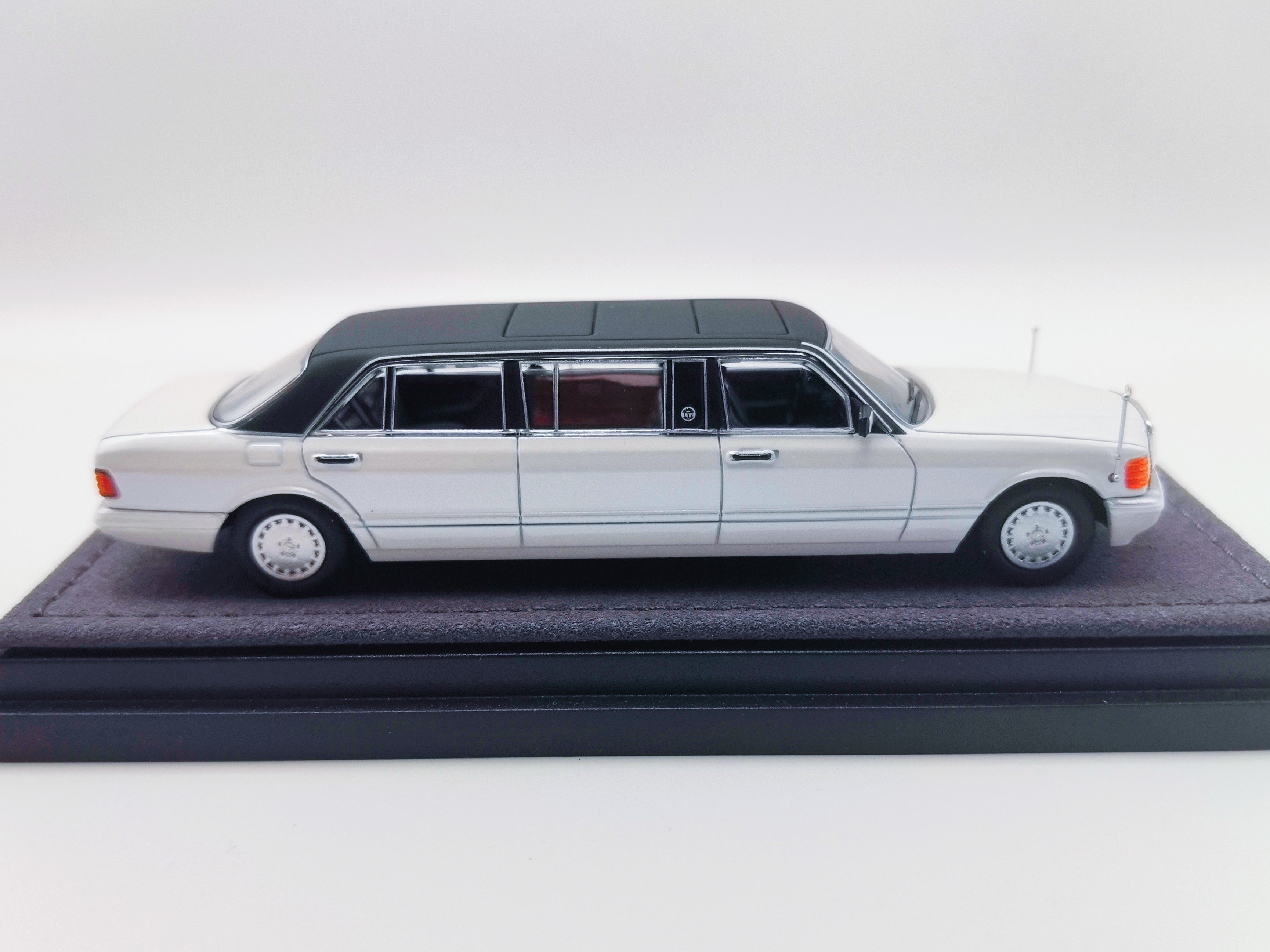 Premium scale diecast model car  – *HEC 2026* Mercedes S-Class W126 44" Limosine Trasco 1000SEL, 1:64 Scale (White) Collectible