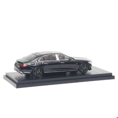 Premium scale diecast model car  – Mercedes-Benz Maybach S 680 V12 Edition - 2025, 1:64 Scale (Olive Metallic / Obsidian Black) Collectible
