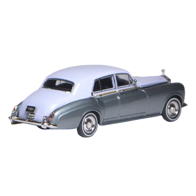 Premium scale diecast model car  – Rolls Royce Silver Cloud III 1965, 1:64 Scale (Blue & Grey) Collectible