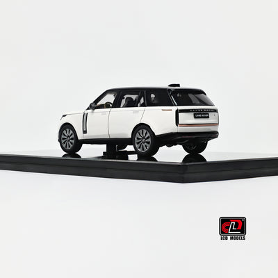Premium scale diecast model car  – Land Rover Range Rover SV SERENITY, 1:43 Scale (White with Black Roof) Collectible