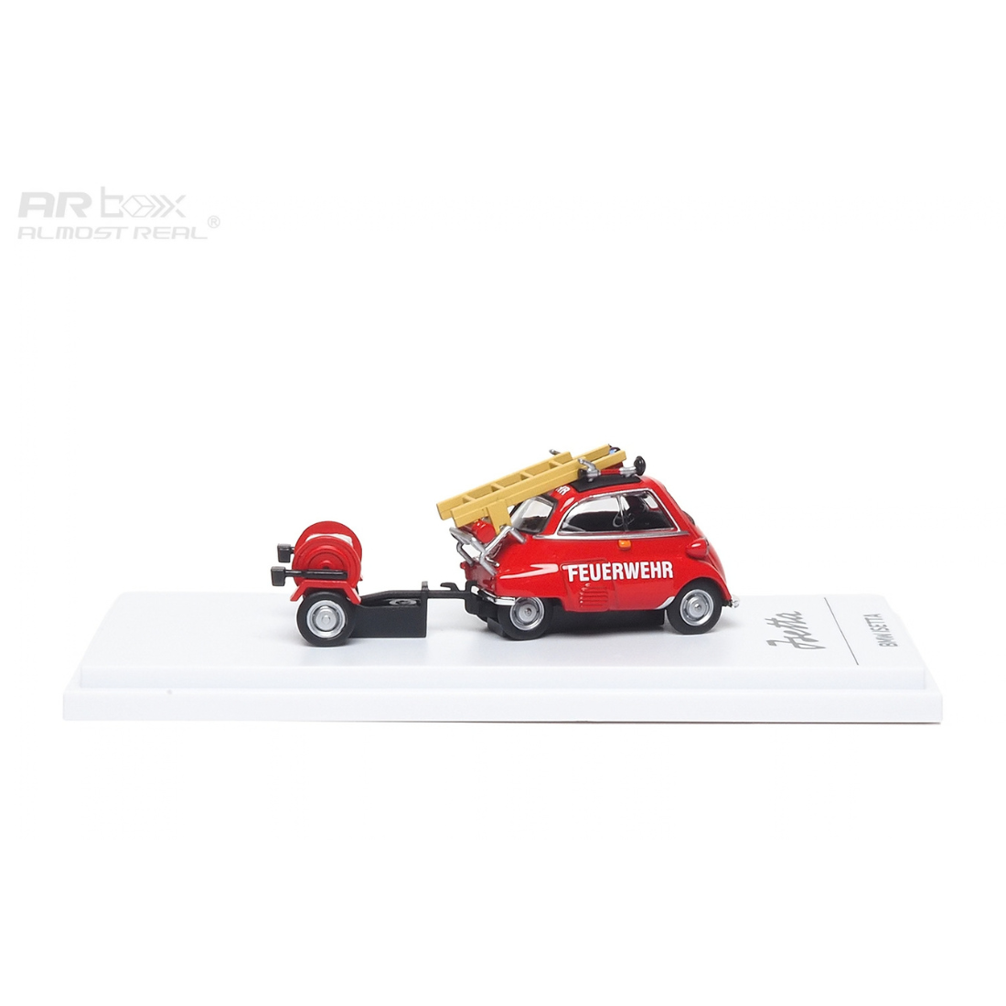 *PRE-ORDER* BMW lsetta with Ski & Trailer set, 1:64 Scale (Orange)