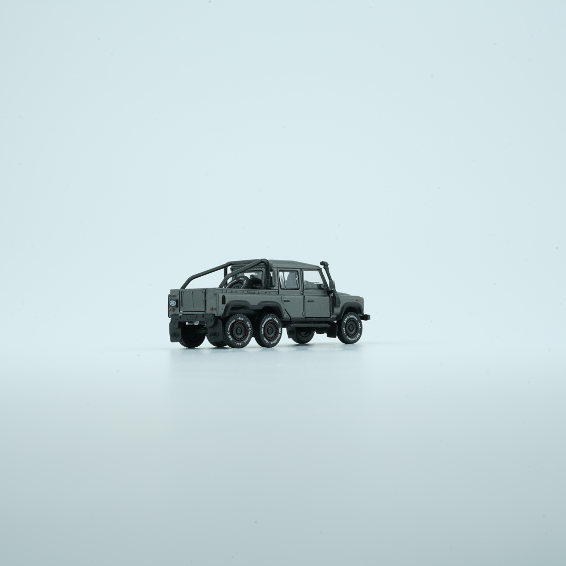 Land Rover Defender 110 PickUp 6x6 Acc Pack 2016, 1:64 Scale (Dark Grey / Silver)
