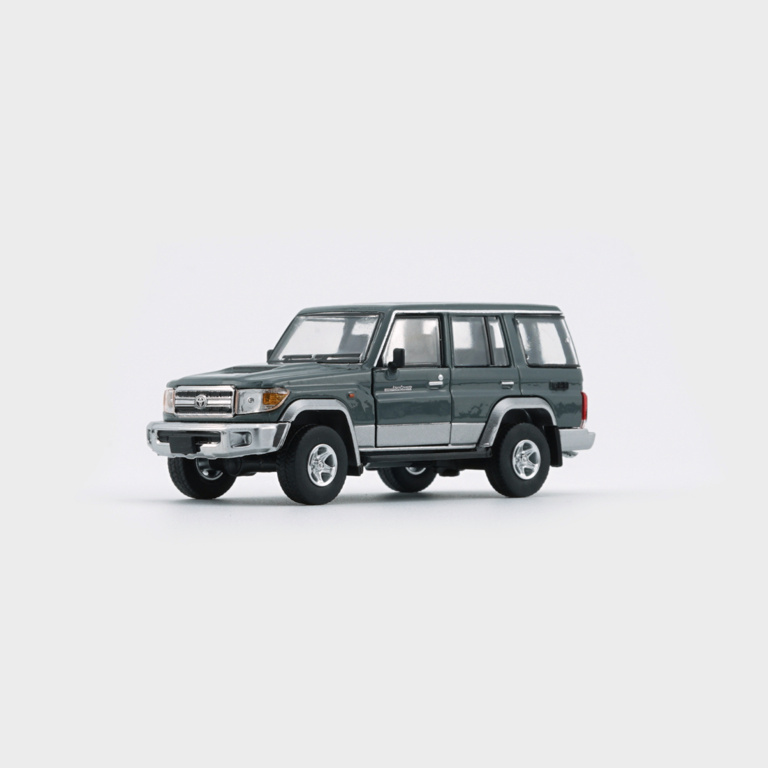 Toyota Land Cruiser LC76, 1:64 Scale (Dark Grey)